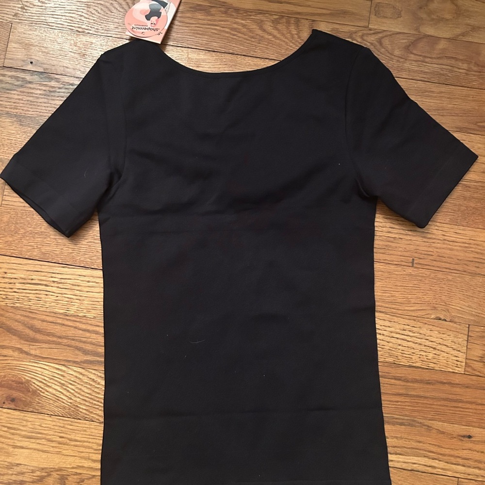 Shapermint Classic Black Shape wear Tshirt - Picture 2 of 2